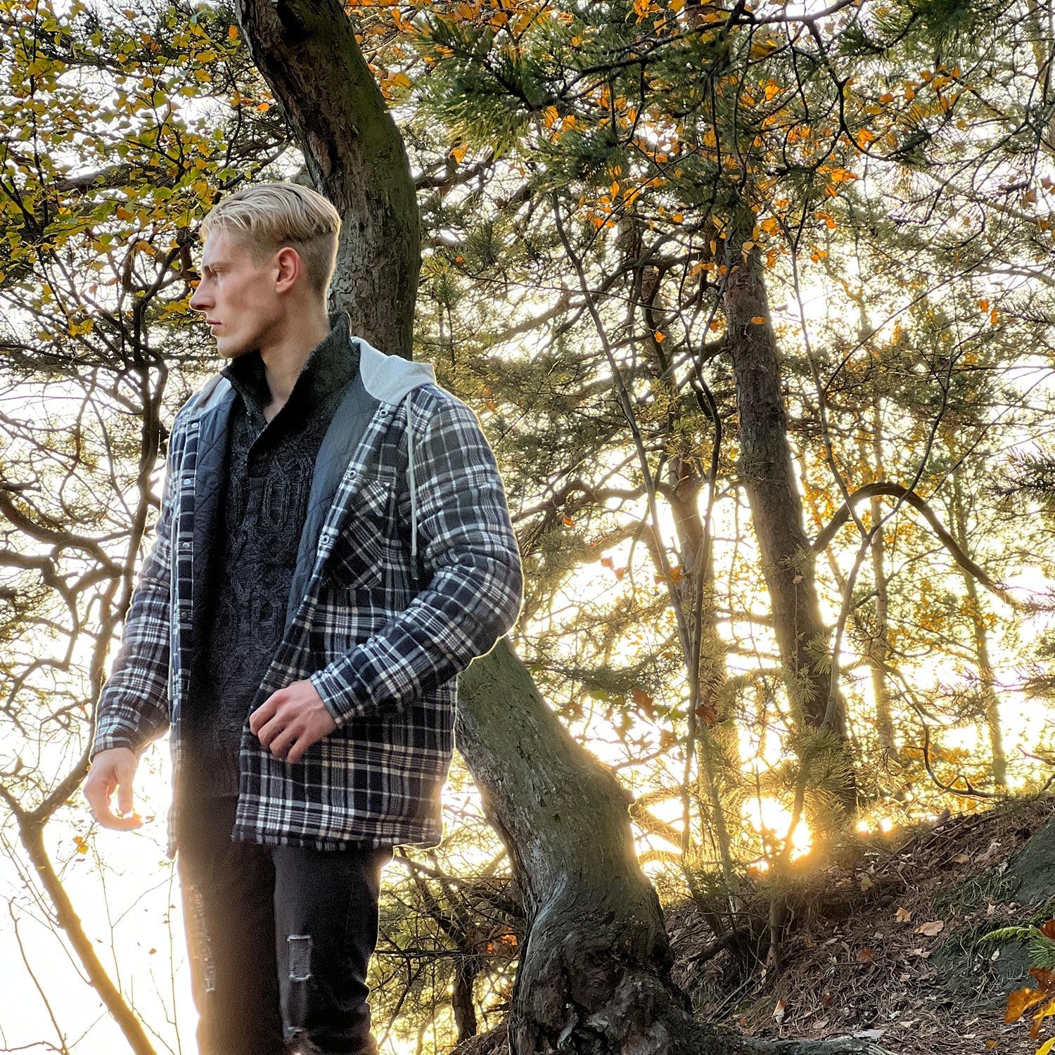 Men's Quilted Flannel Jacket with Hood – Warm & Casual - veyora