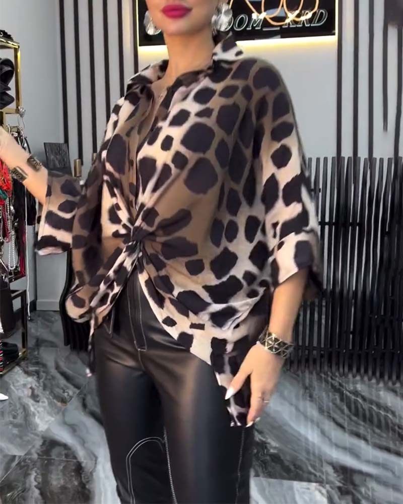 Amelia™ - Elegant Leopard Pattern Blouse - veyora