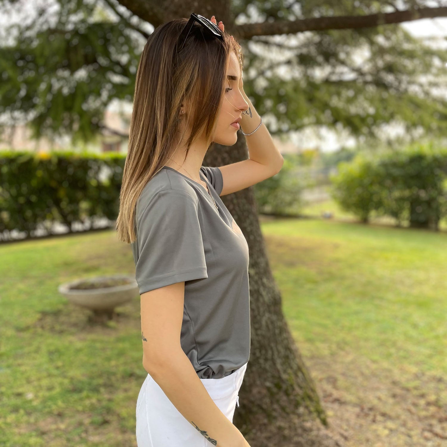Women's Quick-Dry V-Neck Athletic T-Shirt