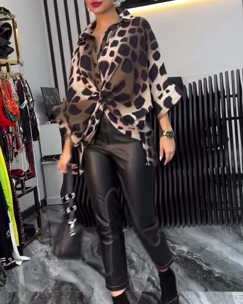 Amelia™ - Elegant Leopard Pattern Blouse - veyora
