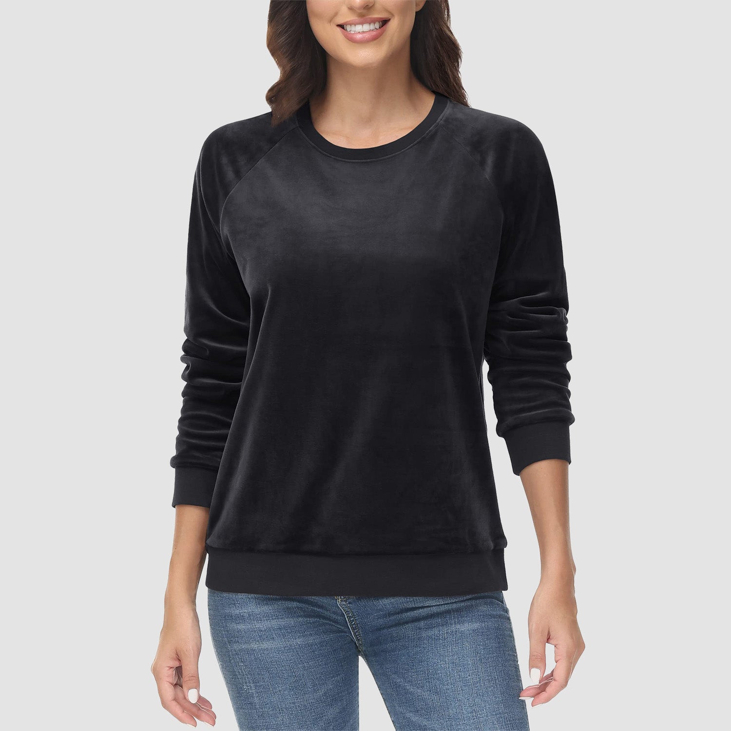 Women's Fleece Sweatshirt - Crewneck & Long Sleeve