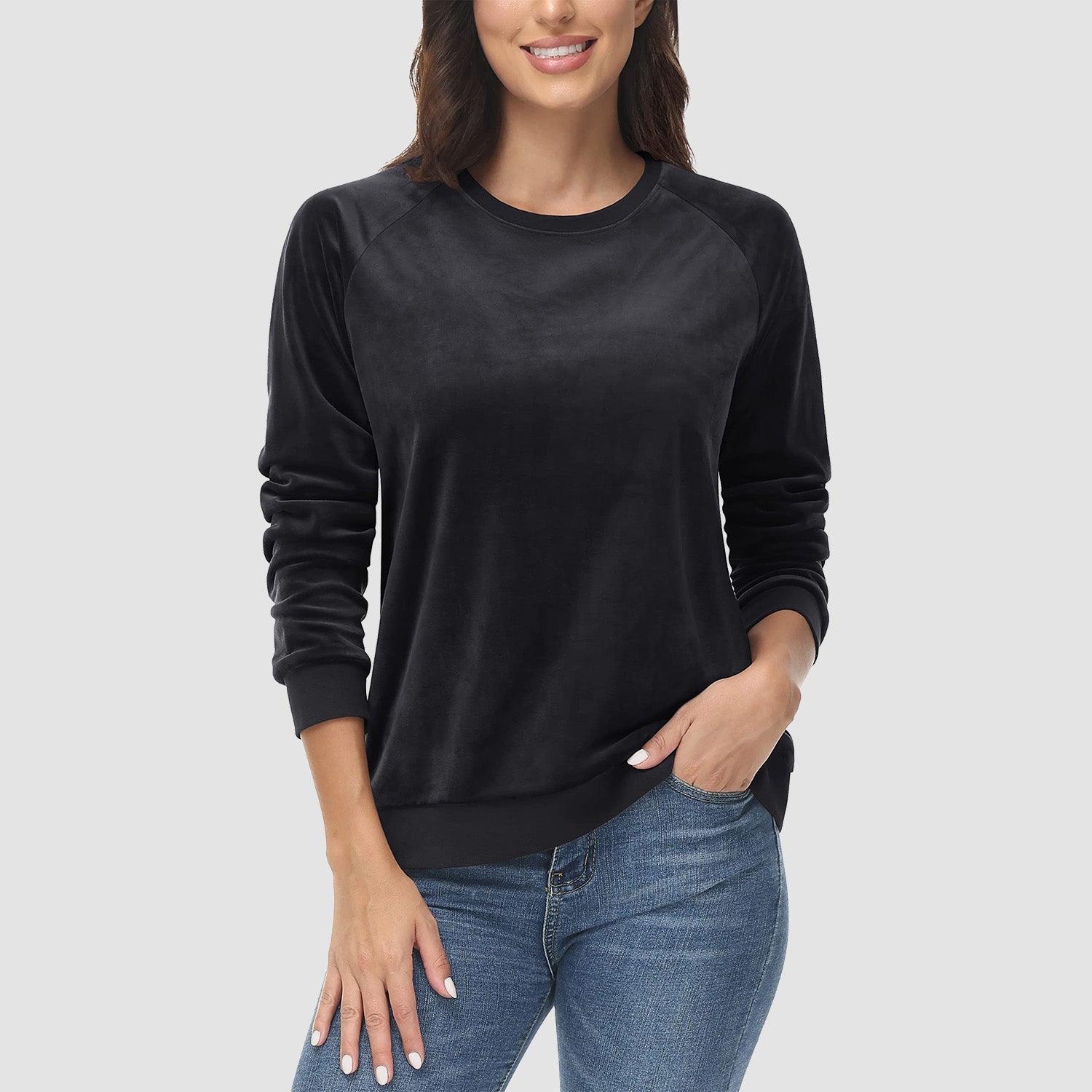 Women's Fleece Sweatshirt - Crewneck & Long Sleeve