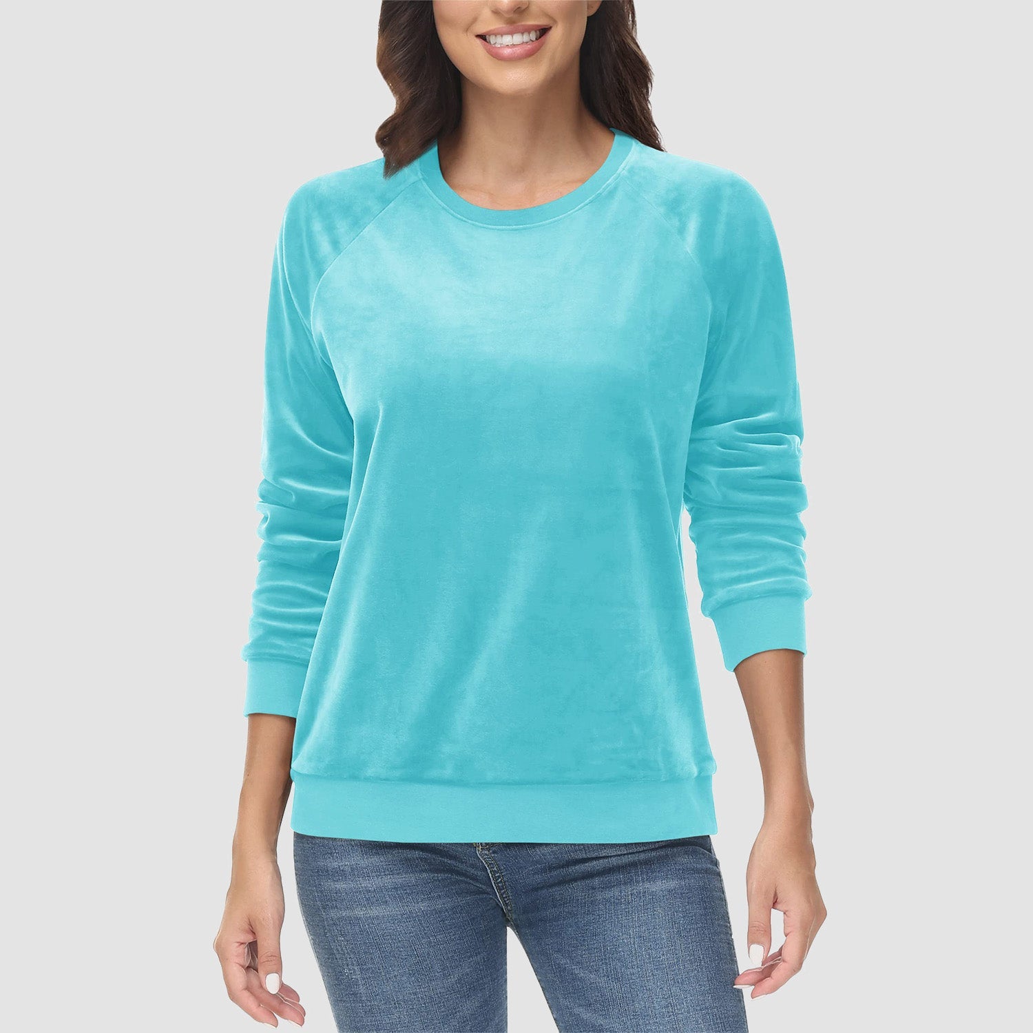 Women's Fleece Sweatshirt - Crewneck & Long Sleeve