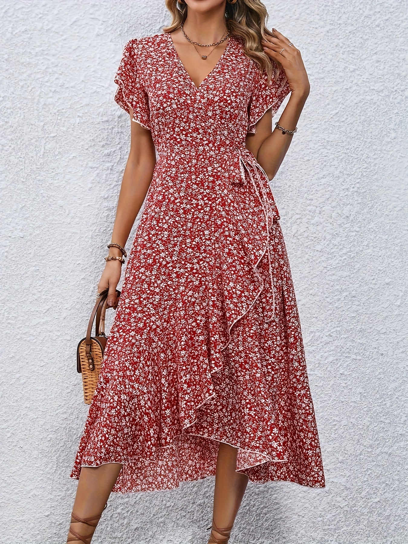Stylish Small Floral Dress - Elegant, Trendy for Casual Wear - veyora