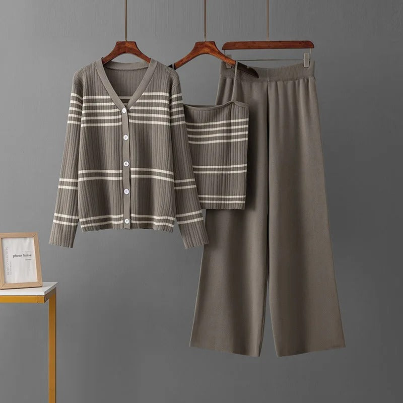 Comfortable Knitted Striped Set