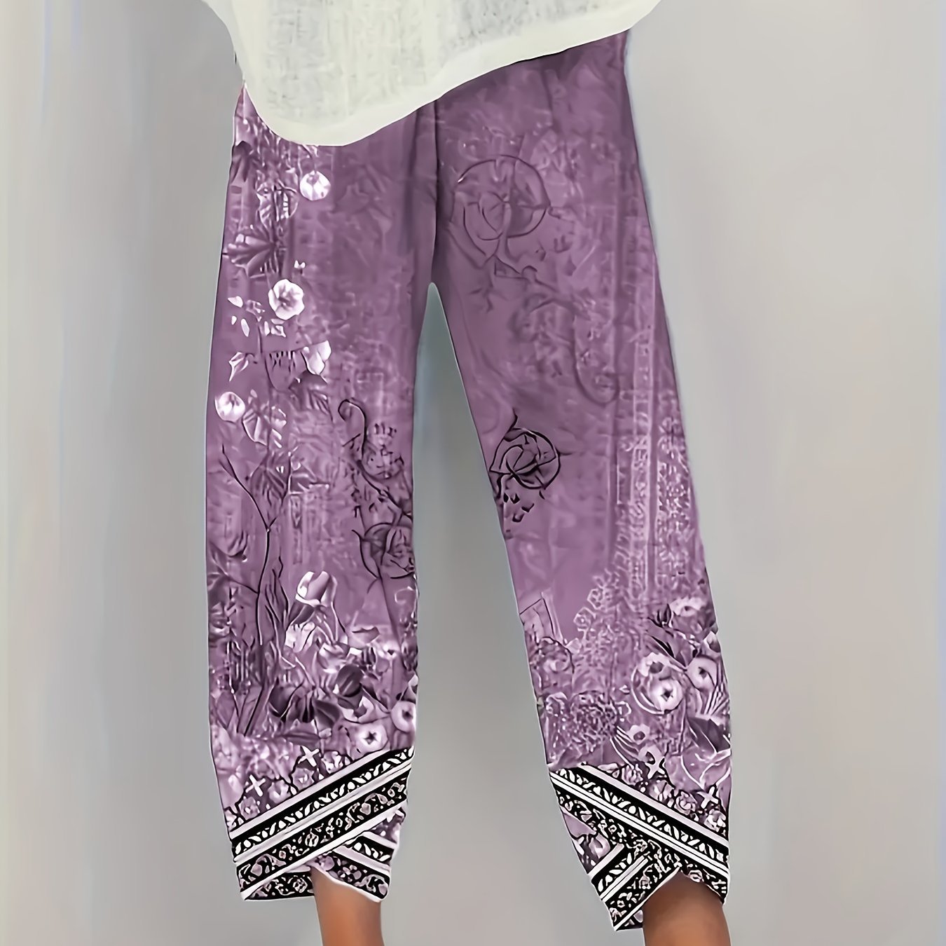 Chic Vintage Floral Capri Pants - Casual and Comfortable with an Elastic Waist and Pockets - veyora