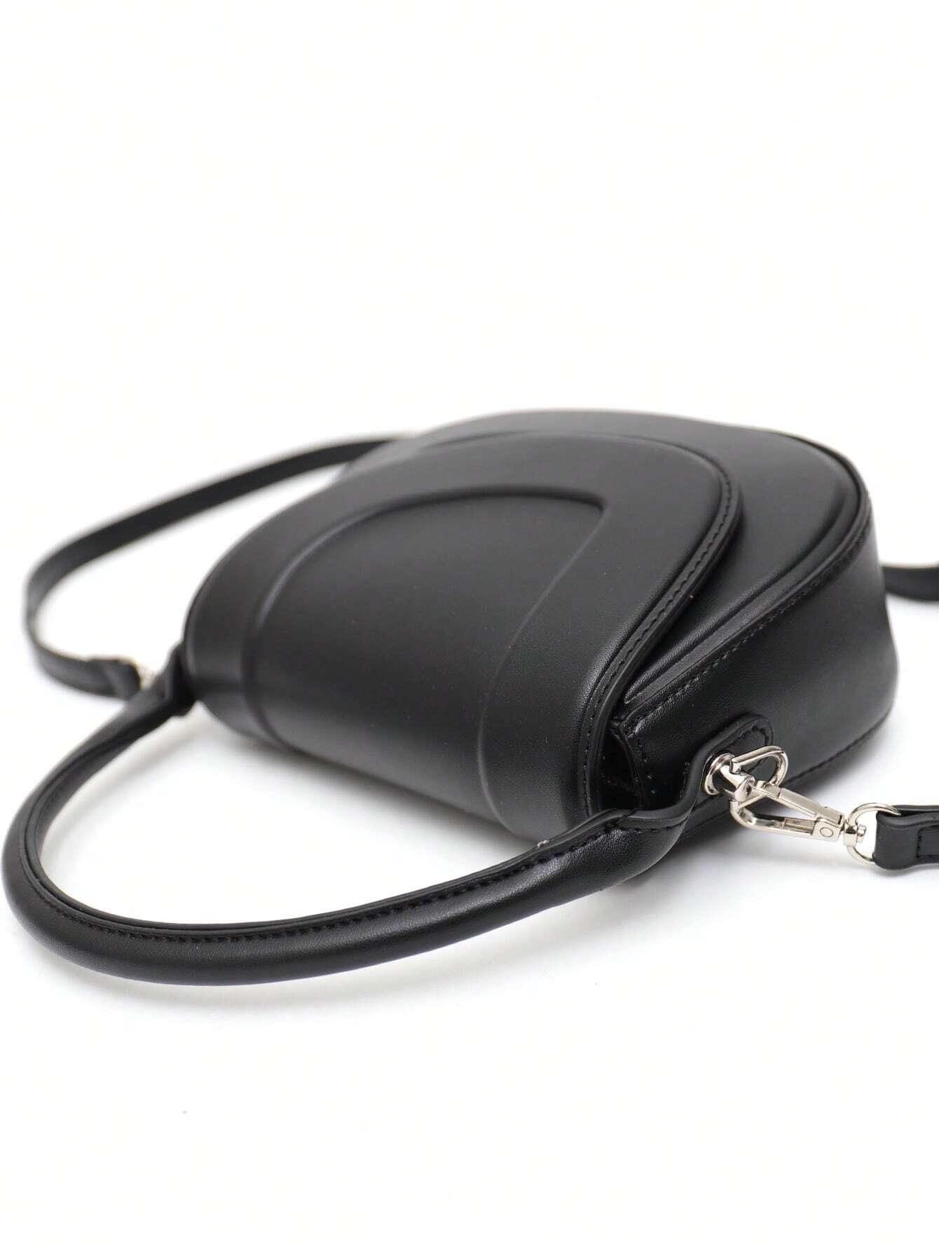 Charlotte™ Luxe Statement | Minimalist Saddle Bag - veyora