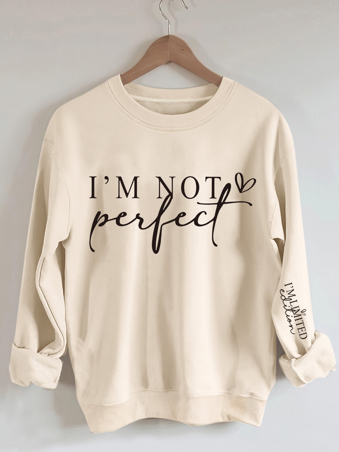 Long - Sleeve Round - Neck Sweatshirt with The Print 'I'M NOT Perfect' on The Sleeves - veyora