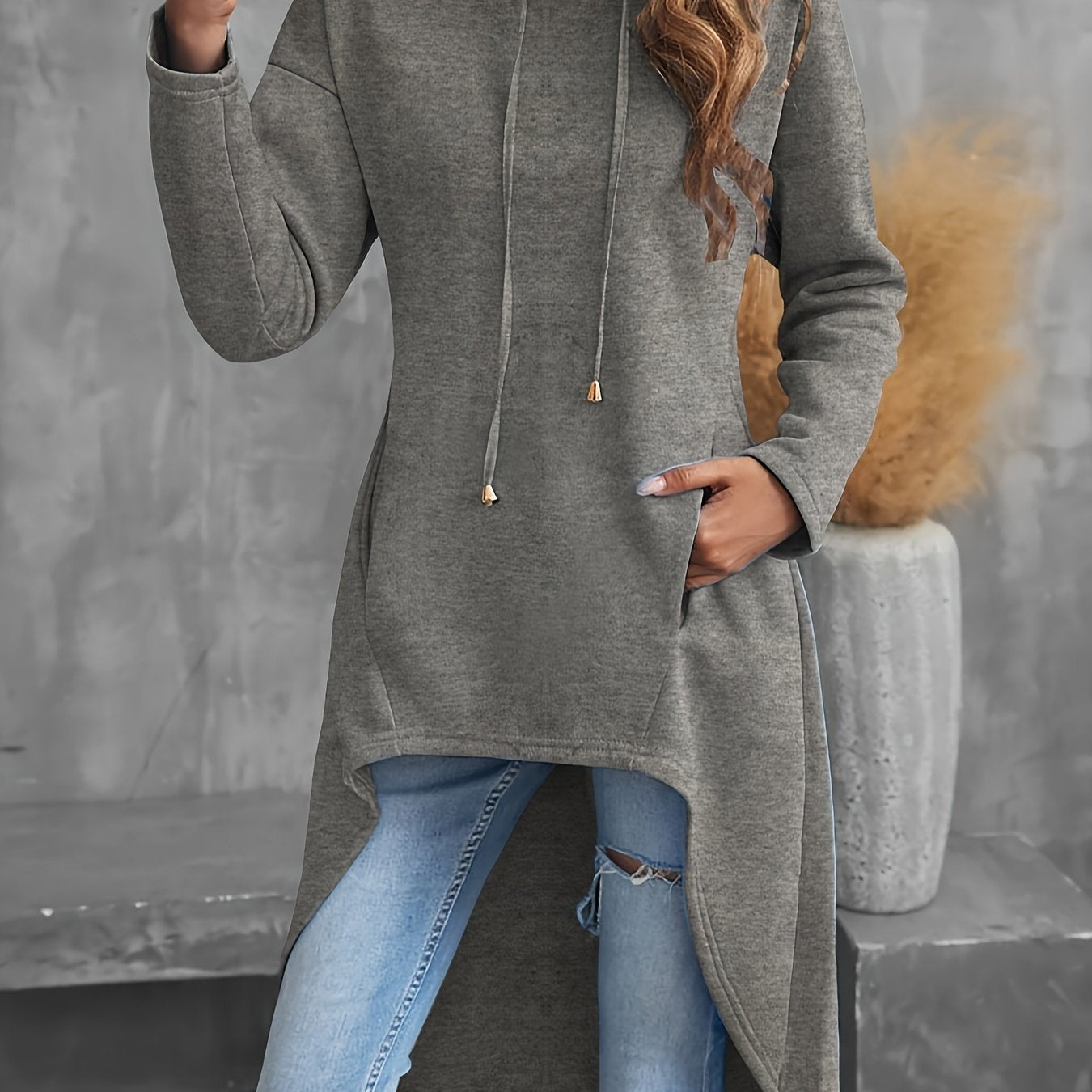 Directional Pocket Long - Sleeve Mid - Length Hooded Sweatshirt - veyora