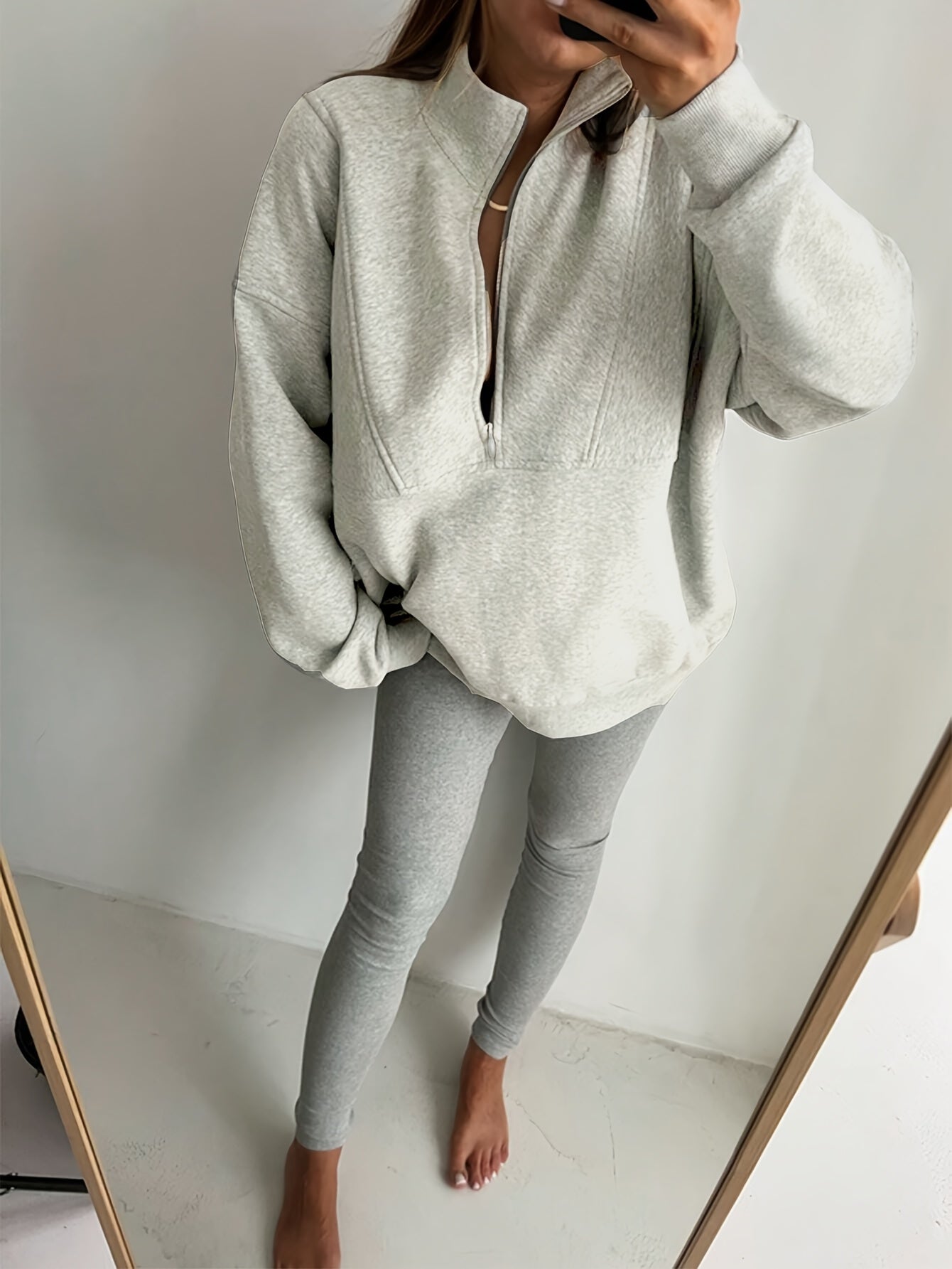 Women'S Solid Color Autumn And Winter Thickened Fleece Casual Sports Zip - Up Hoodie, Featuring a High Collar, Foldable Collar, And Adjustable Neck for Warmth with Long Sleeves - veyora