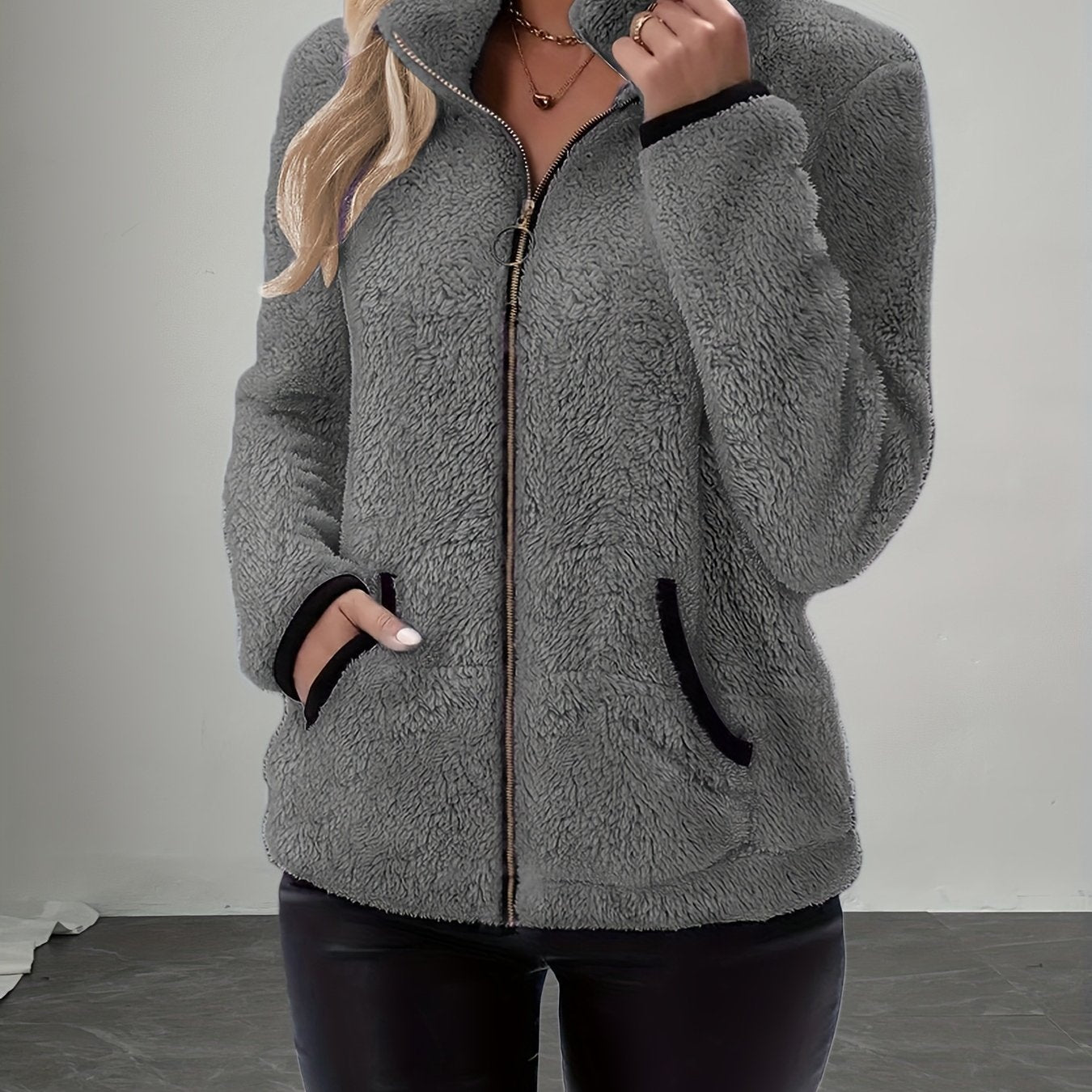 This Is a New Autumn and Winter Women's Fashionable Casual Jacket with a Contrasting Color, Plush Zipper and Pocket. It Is a Warm Long - sleeved, Comfortable and Versatile Coat for Women - veyora