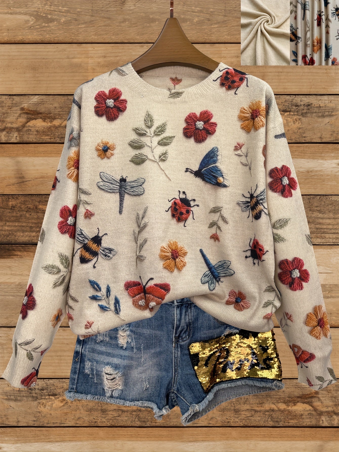 Stylish Lightweight Women's Sweater - Round Neck, Long Sleeves, 3D Insect Print Design - Casual