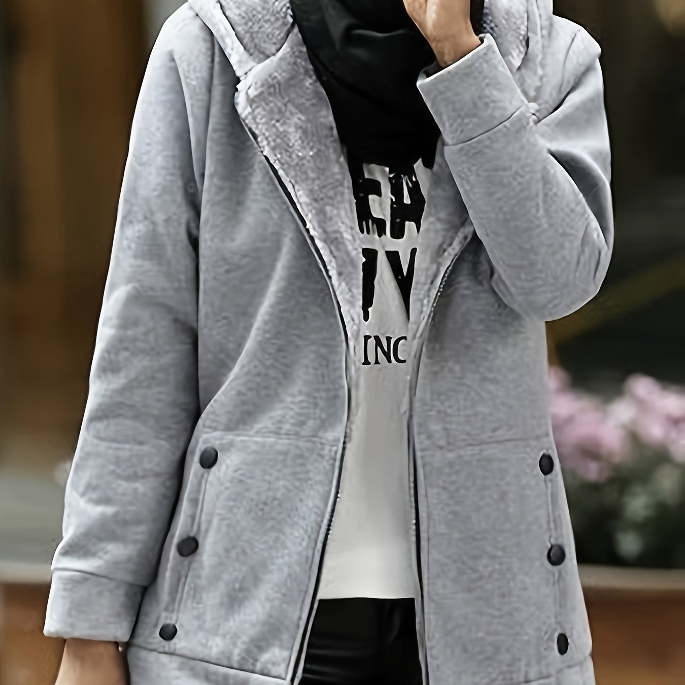 Women'S Autumn And Winter Fleece Hooded Jacket, Windproof And Warm, Stylish And Casual, Long - Sleeved, Solid Color with Patch Pockets And Zip - Up Front - veyora