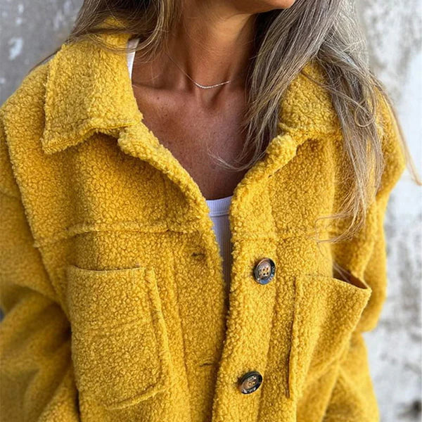 Stylish Short Wool Jacket with Lapels
