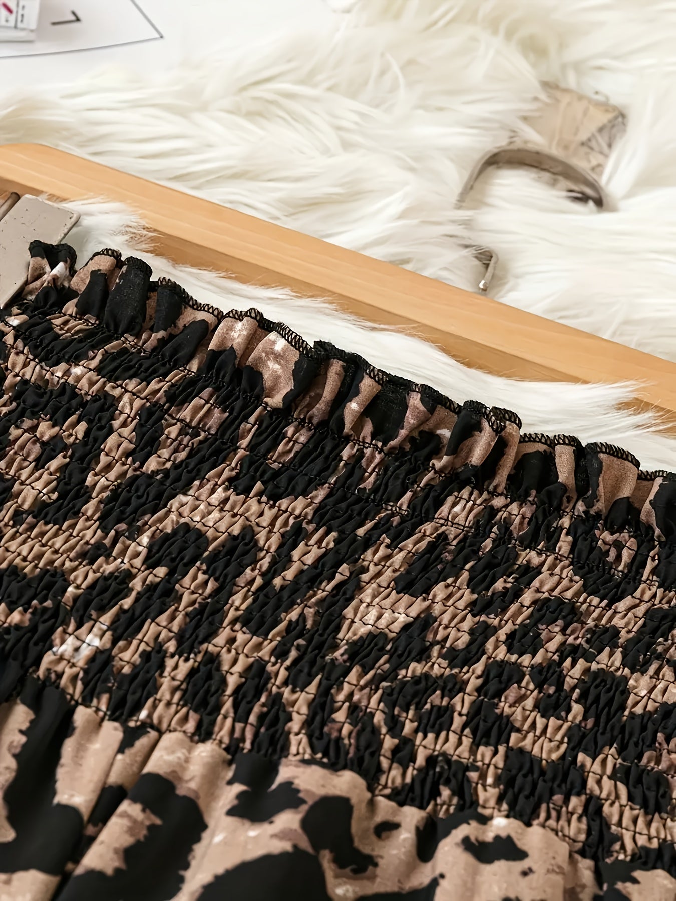 1pc Leopard Print Wide Leg Pants for Women - Casual Loose Fit Elastic Waist Long Trousers, Polyester Woven Fabric, Shirred Detail, Perfect for Weekend Wear - Spring/Summer/Fall Collection - veyora