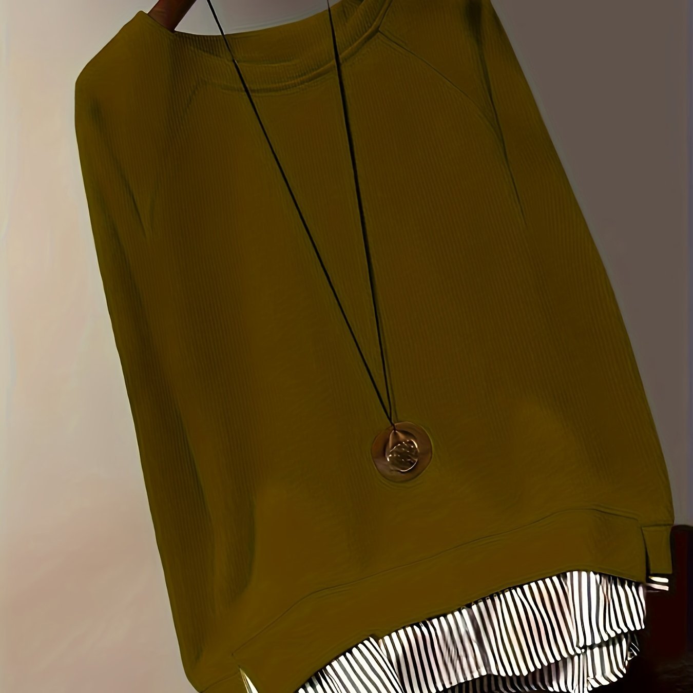 Fashionable Striped Patchwork Sweatshirt - veyora