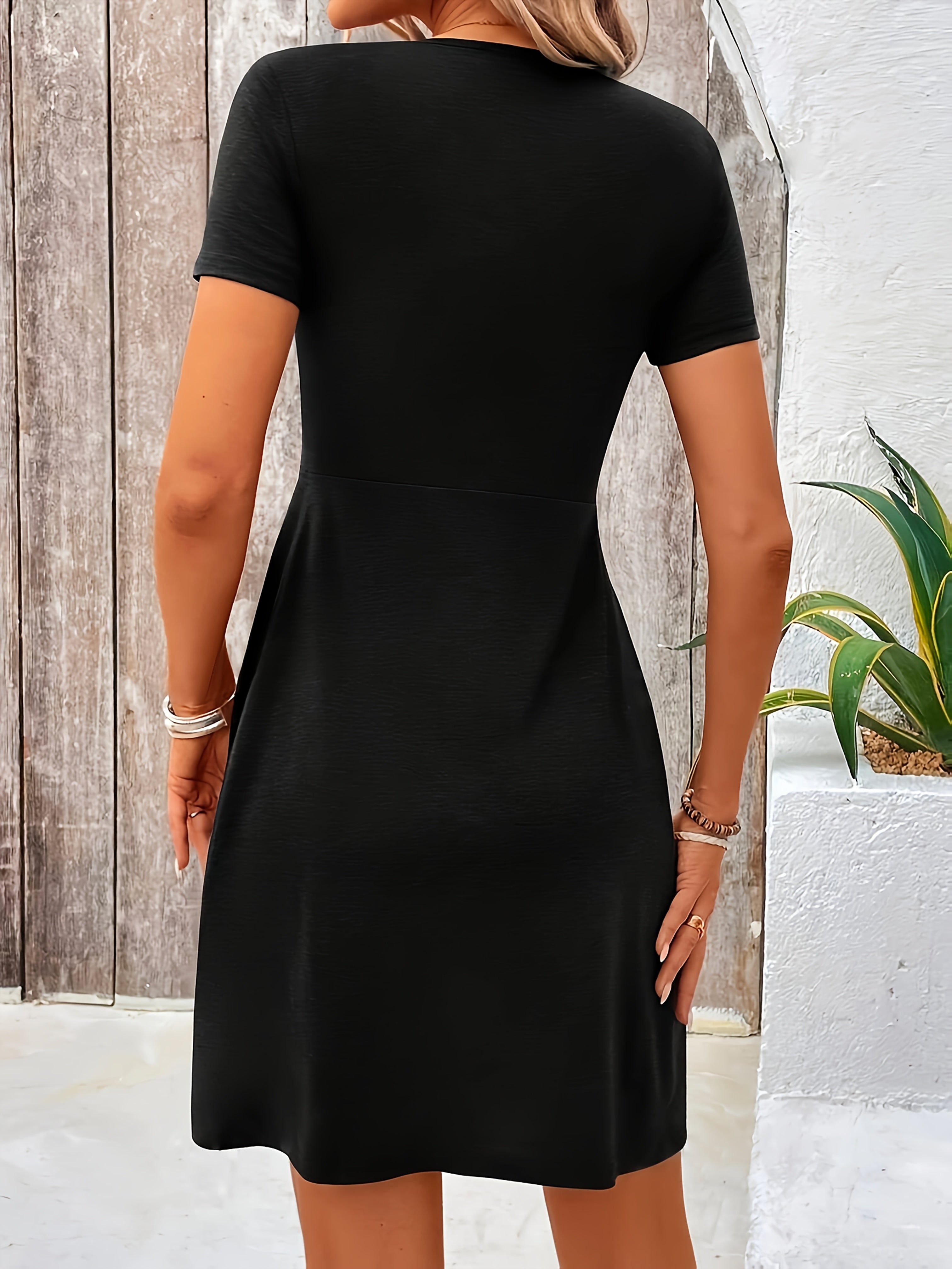 Short Sleeve A-line Dress for Spring & Summer, Elegant Twist Front V-neck Dress, Women's Clothing