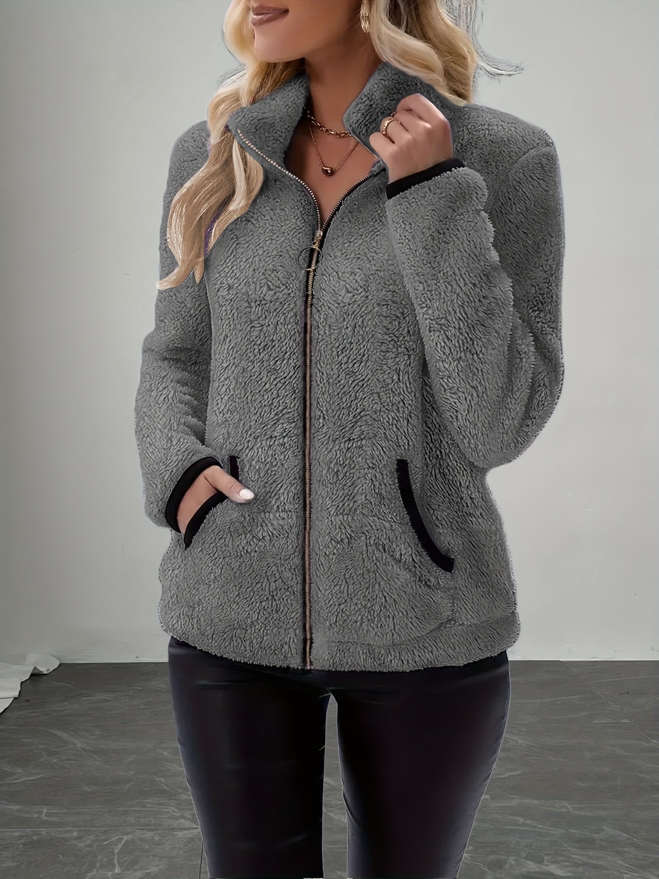 This Is a New Autumn and Winter Women's Fashionable Casual Jacket with a Contrasting Color, Plush Zipper and Pocket. It Is a Warm Long - sleeved, Comfortable and Versatile Coat for Women - veyora