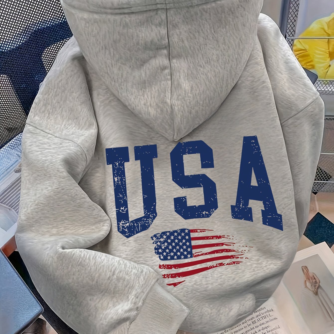 [Kangaroo Pocket Hoodie] Women's Kangaroo Pocket Sweatshirt Hoodie with Letter Print on Back - New Autumn/Winter Sweatshirt Hoodie - veyora