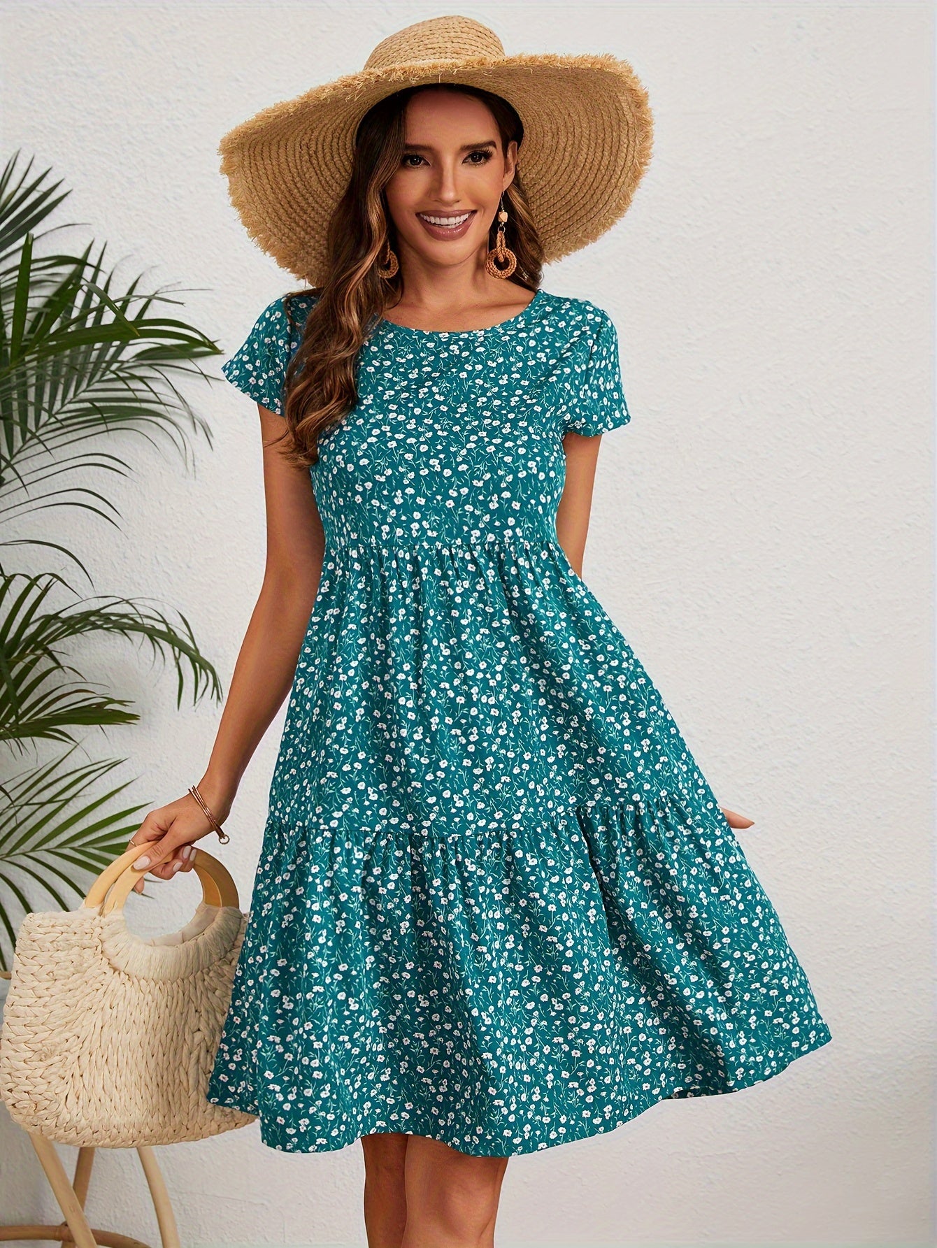 Vintage Chic Ditsy Floral Print Crew Neck Dress - Elegant Polyester Short Sleeve Dress for Spring, Summer, and Fall - Machine Washable, Customized Style, Woven Fabric, and No Sheer
