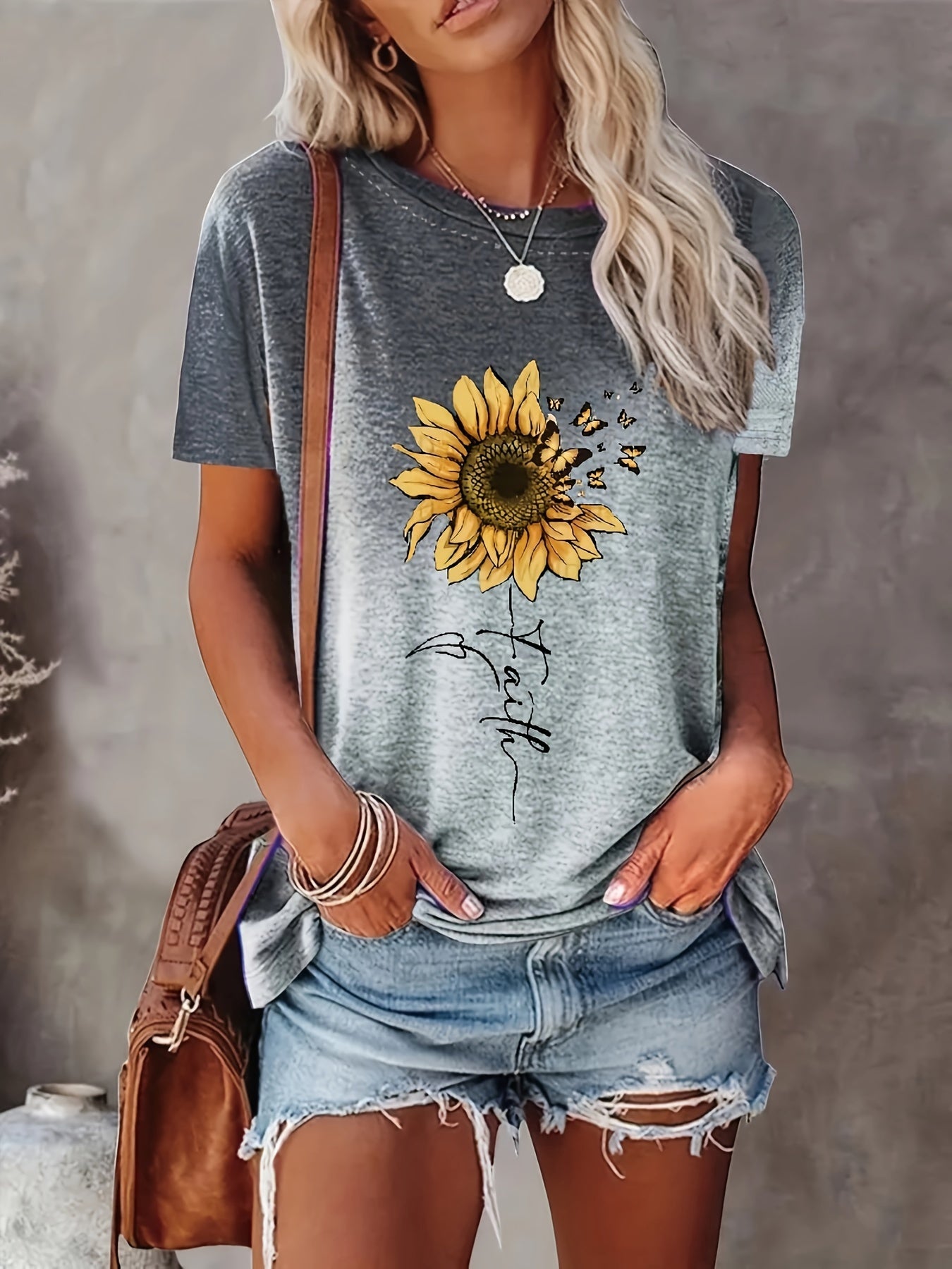 Women's Full - Body Print Short Sleeve T-Shirt - Full - Body Horizontal Line (Non - ) | Casual Crew Neck Blouse | Machine Washable Spring Summer Casual Attire | Non - Comfortable Top for Women | - veyora