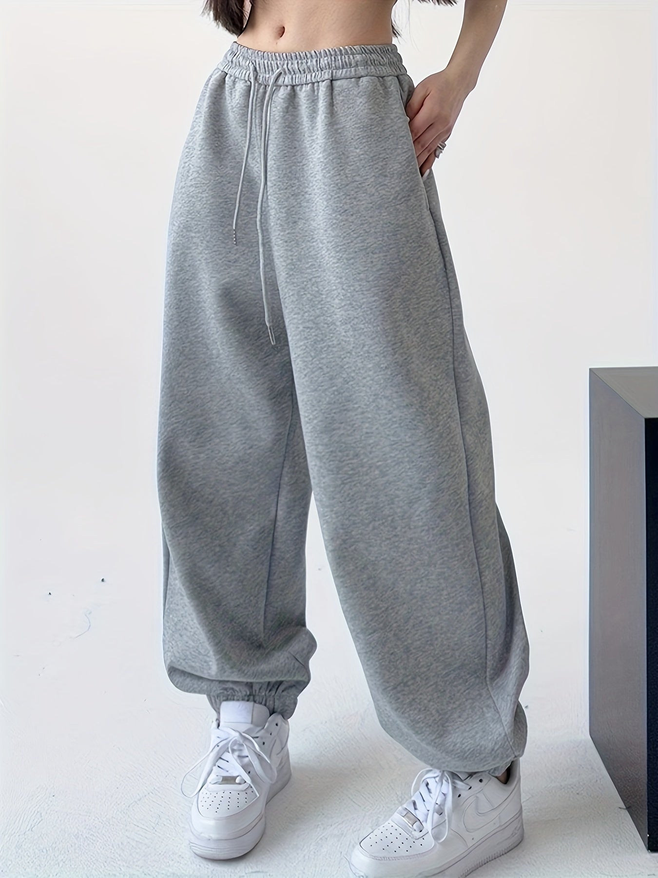 Solid Color Loose - Fitting Jogger Pants with a Faux Pocket Flap Design - veyora