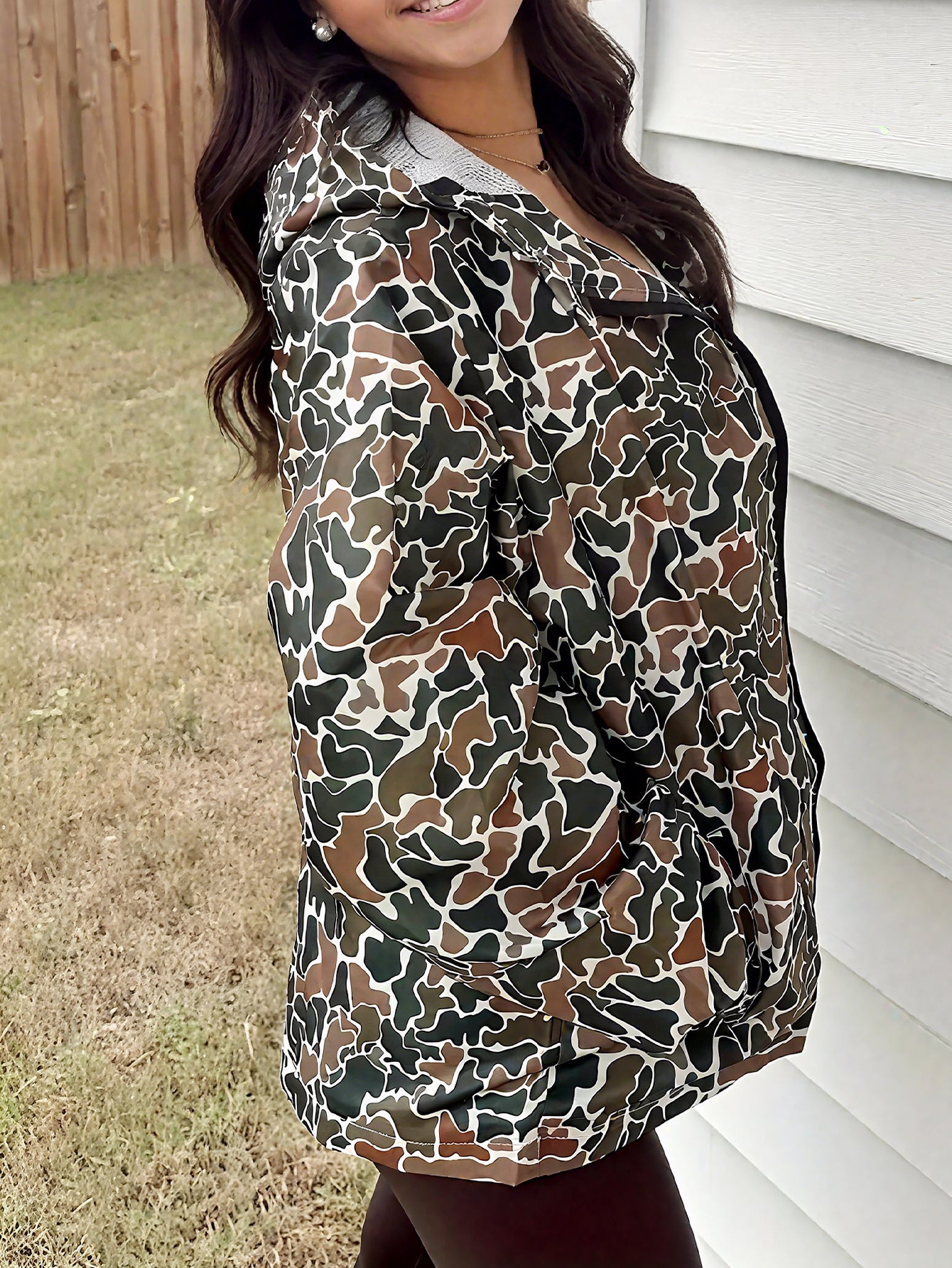 Camo Hooded Jacket Women's, Streetwear Windbreaker, Casual Fall Outerwear, Fashion Hoodie for Daily Wear - veyora