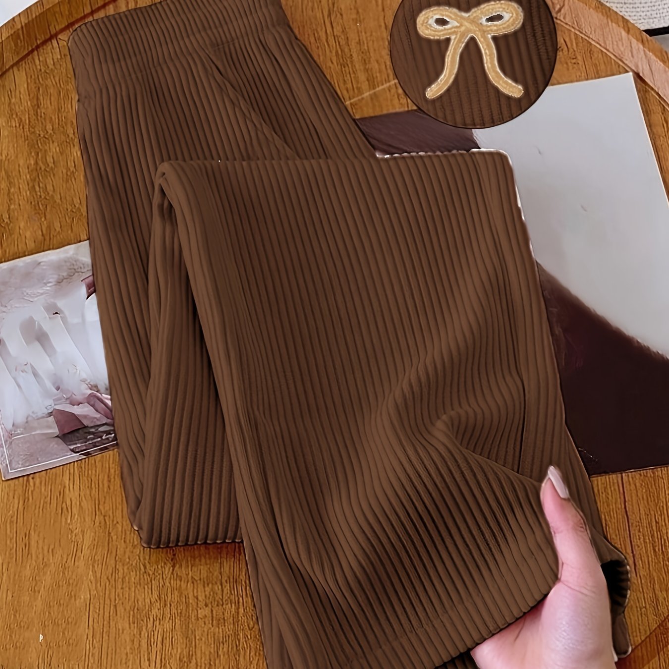 New Women'S Corduroy Joggers with Pockets And Embroidered Bows, Suitable for Casual Or Wear, Featuring a Loose And Easy Straight - Leg Design, Perfect for Commuting And Travel - veyora