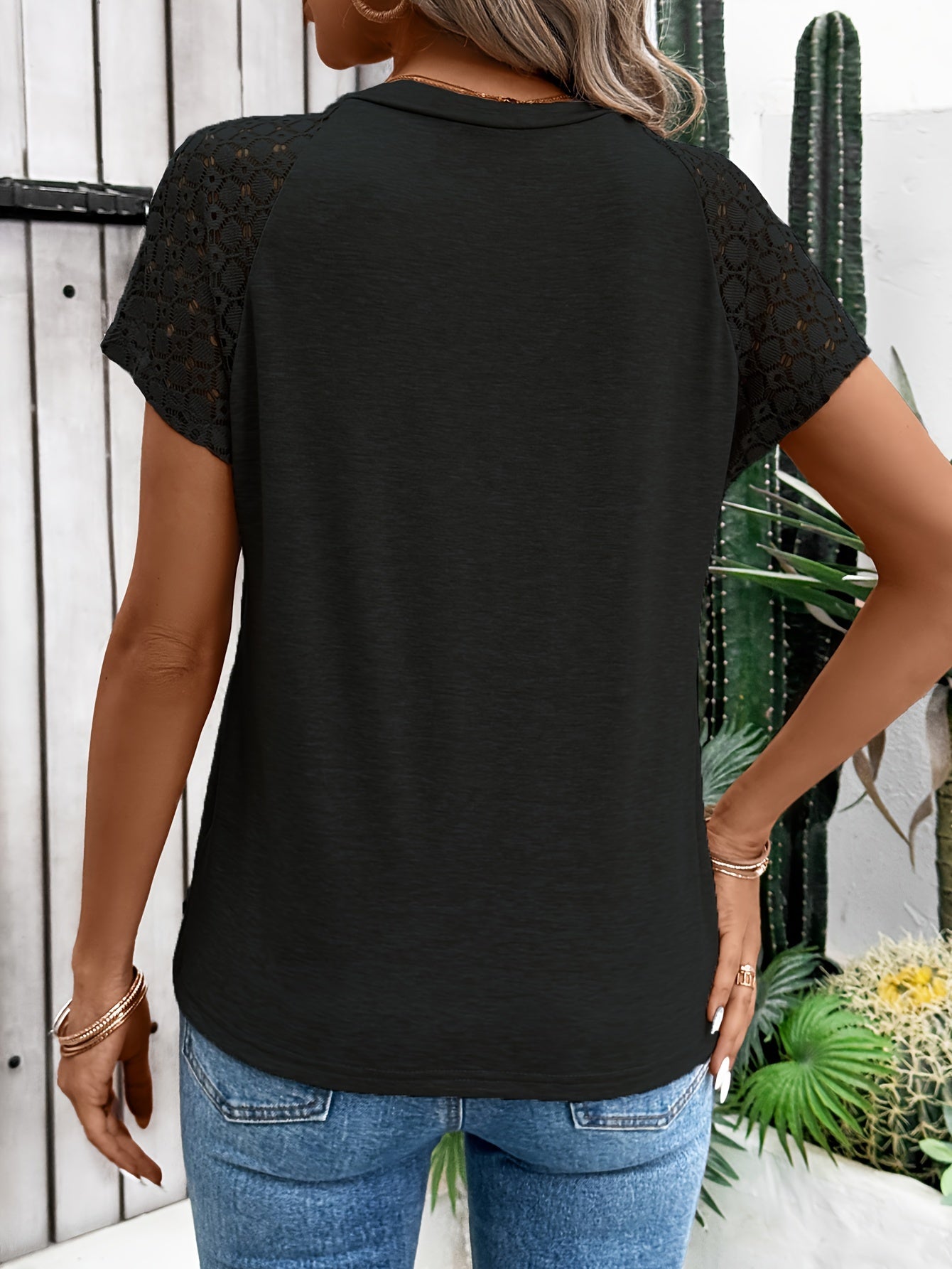 Elegant Special Women'S Short Sleeve T-Shirt with Contrast Lace Trim - Round Neck, Solid Black, Lightweight & Breathable for Spring/Summer/Fall, Versatile Casual to Formal Wear, Seasonal Fashion, Sophisticated Style, Lightweight Fabric - veyora