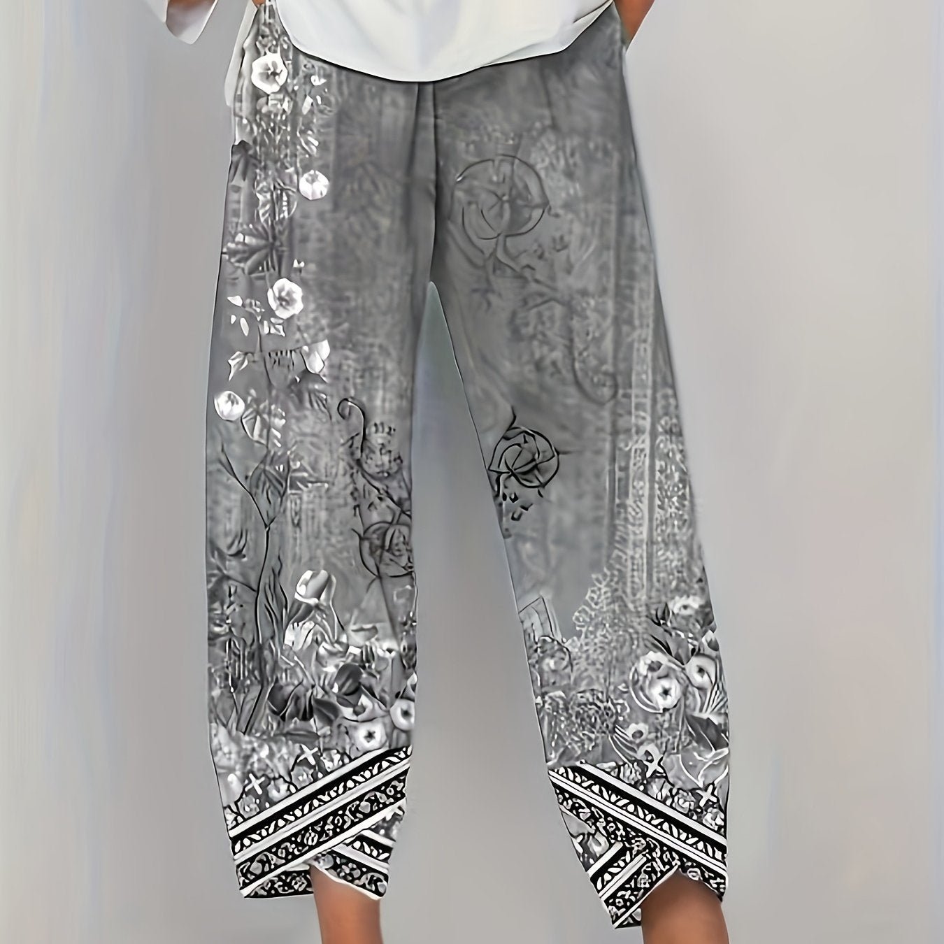 Chic Vintage Floral Capri Pants - Casual and Comfortable with an Elastic Waist and Pockets - veyora