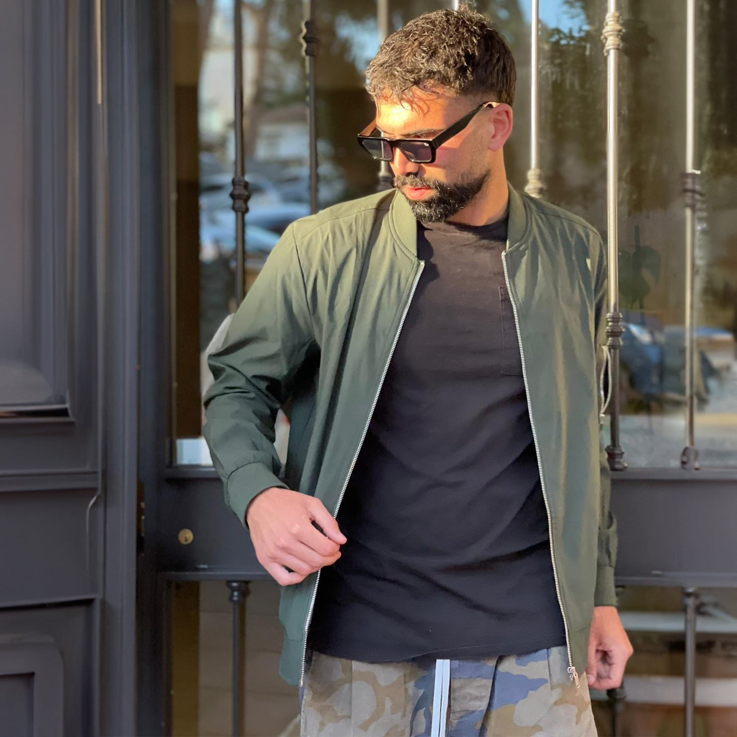 Men's Bomber Jacket Lightweight Windproof Casual Jacket