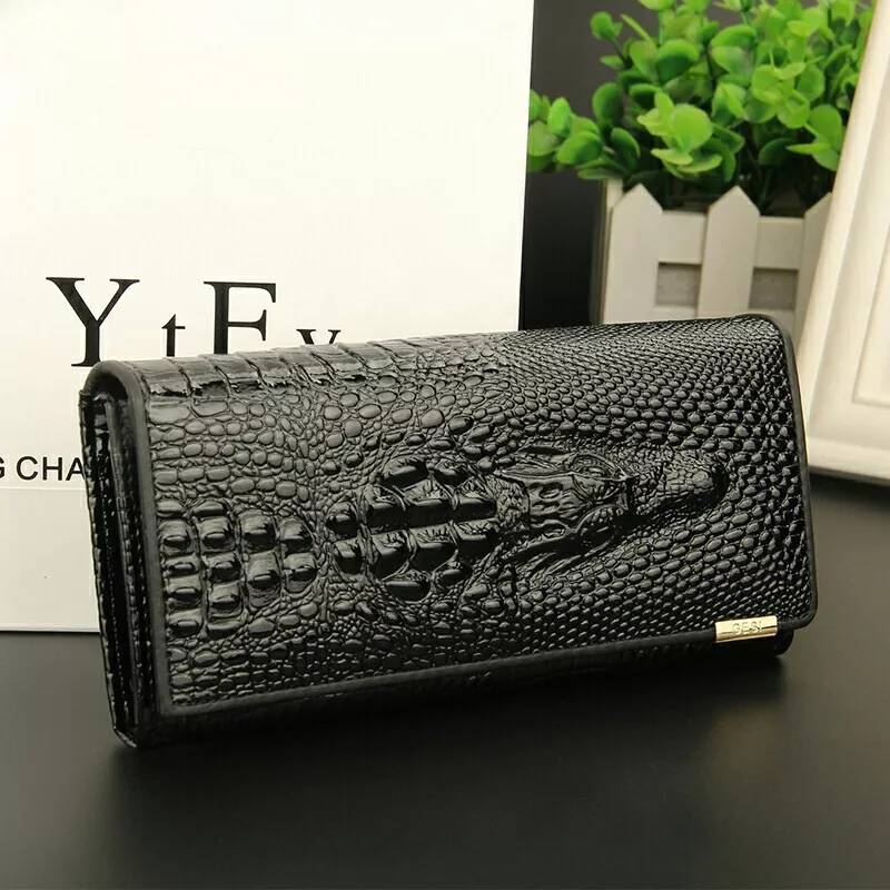 Madison™ Style | Elegant Embossing RFID Wallet - veyora